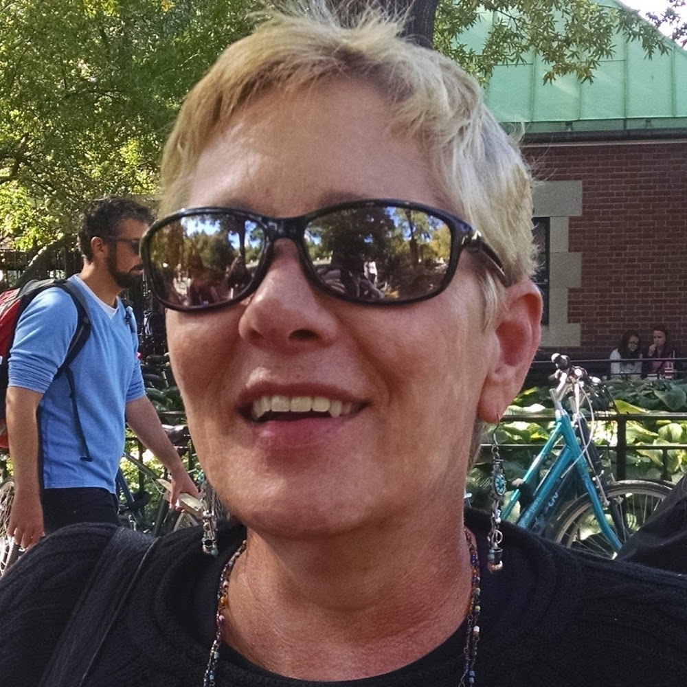 Meet your Posher, Christine
